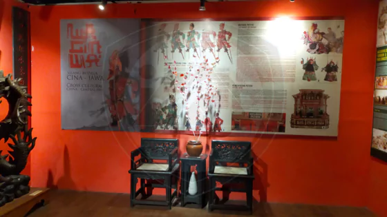 infografis akulturasi budaya cina dan jawa