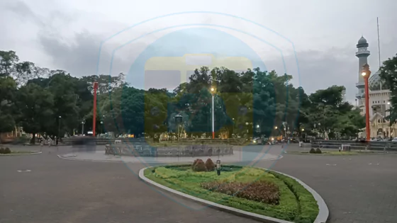 buka 24 jam dan semua- asilitas gratis kecuali asongan dan odong odong