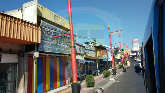 sampai terminal bawen lanjut elf ke museum ambarawa